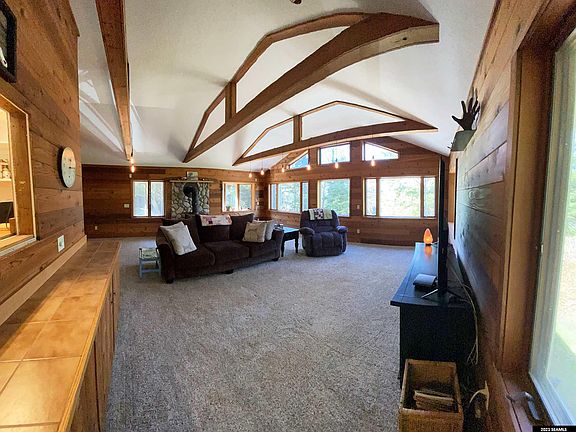 3rd image of 14538 N Tongass Hwy