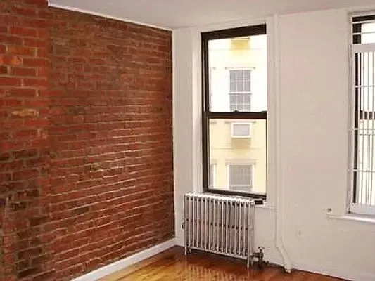 Rented by REAL New York | media 20