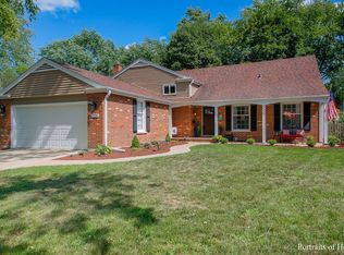 1220 Field Ct, Naperville, IL 60540