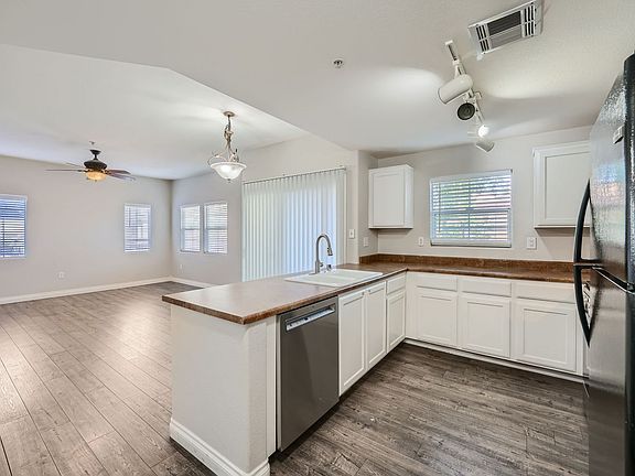 2nd image of 3930 Legend Hills St Unit 101