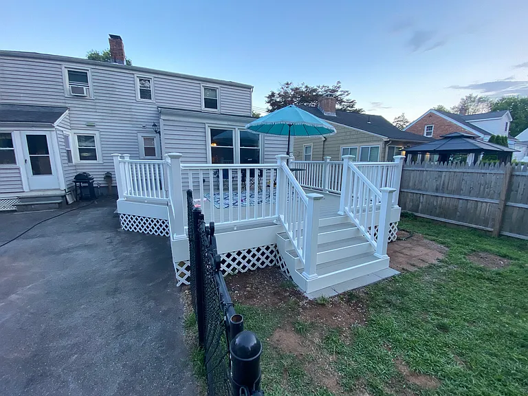 168 Roseleah Ave — Photo 24