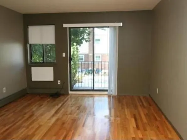 11211 Atlantic Ave, Richmond Hill, NY 11418