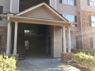 5102 Fairington Club Dr, Lithonia, GA 30038