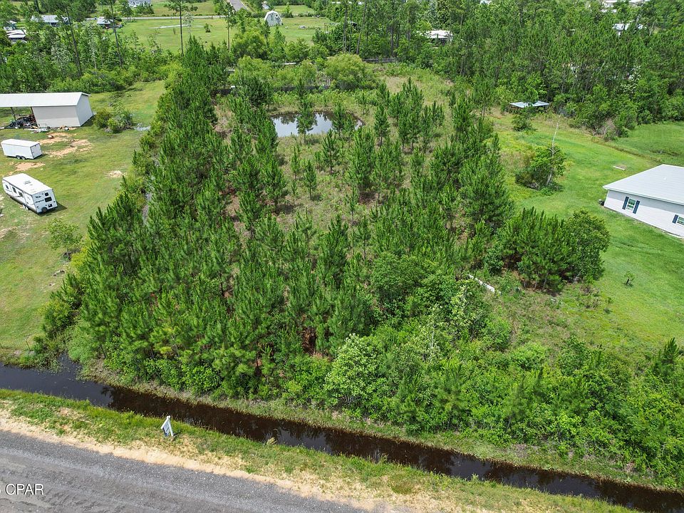 1st image of 304 Chestnut Way
