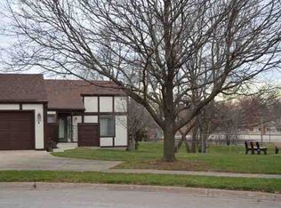 1300 Kingsridge Ct APT A, Normal, IL 61761