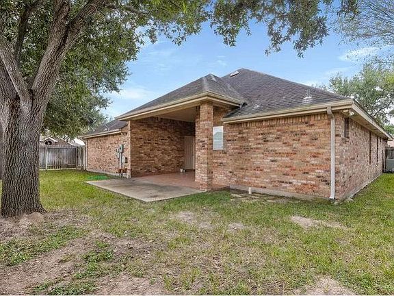 2nd image of 1813 Fawn Cir