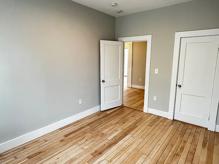 1284 Commonwealth Ave #5R — Photo 10
