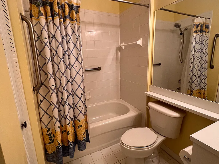 520 Florida Club Blvd #101 — Photo 25