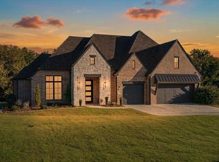 9597 E Bond Dr, Claremore, OK 74017