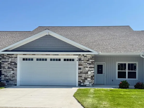 14 Cove Dr, Bay City, MI 48706