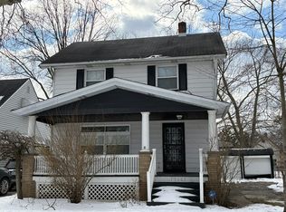 17407 Woodbury Ave, Cleveland, OH