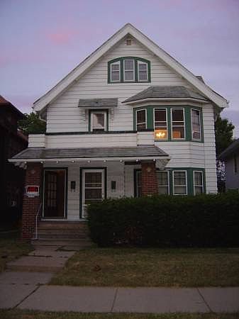 1st image of 3820 N Maryland Ave