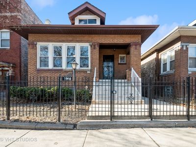 7946 S Aberdeen St, Chicago, IL, 60620