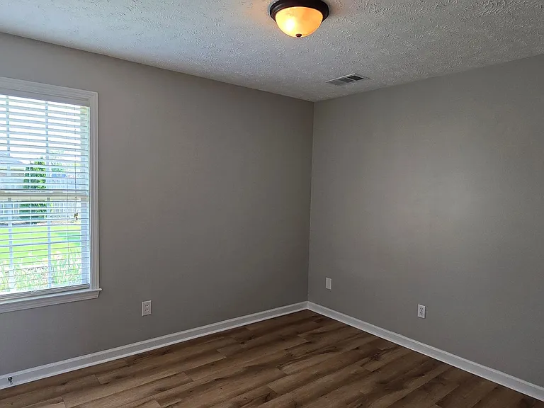153 Julius Cv — Photo 9