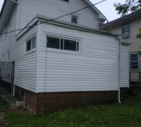 2nd image of 1312 Goodale Ave