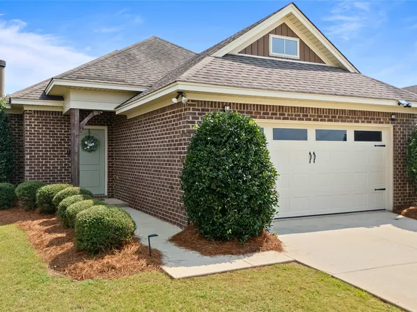 9623 Stockwell Dr, Pike Road, AL 36064