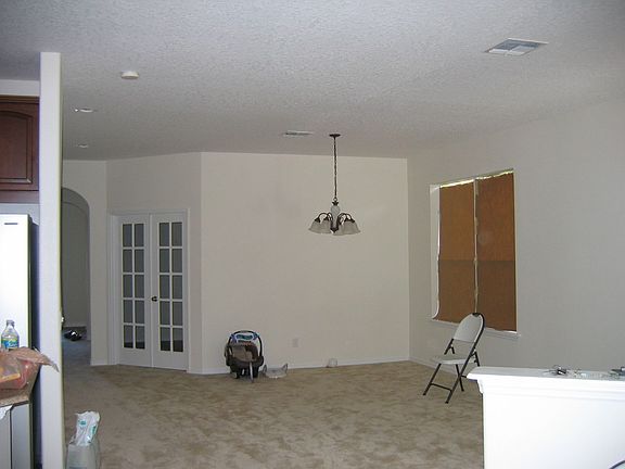 3rd image of 361 James Cir