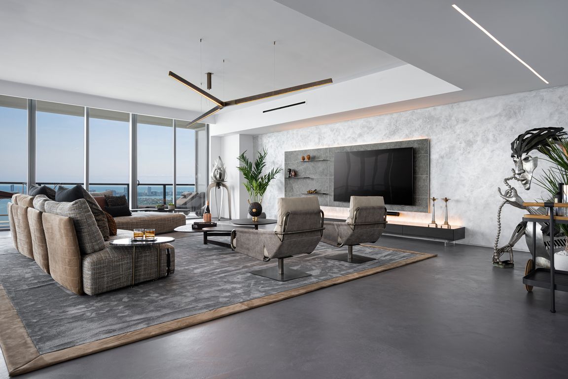 next background image