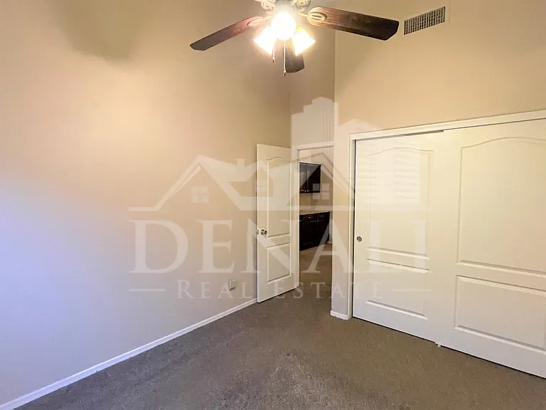 1121 S Western Skies Dr — Photo 19