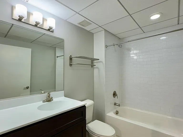 Charming 1 Bedroom/1 Bathroom Apartment Unit in Downtown Baltimore, MD! Unit 416 — Photo 87