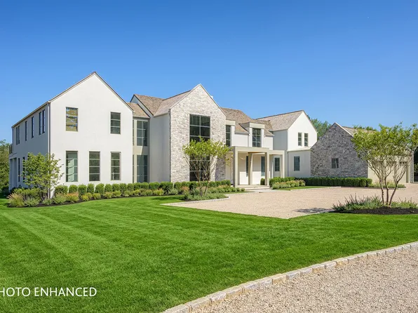 136 Trelawney Rd, Bridgehampton, NY 11932