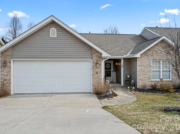 50 Farington Cir, Fletcher, NC 28732