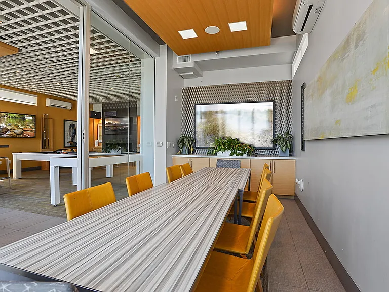 ROEN Menlo Park — Photo 25