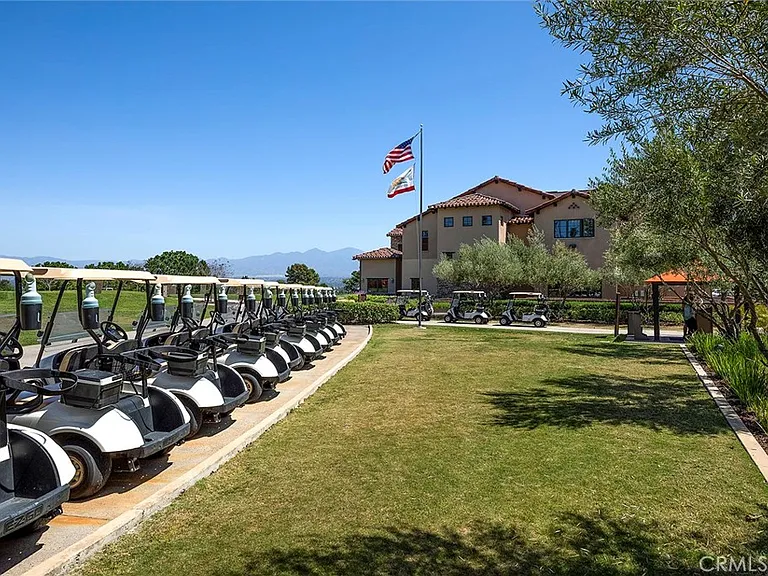 11 Golf Dr — Photo 44