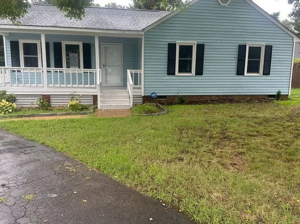 912 Hartford Ln, North Chesterfield, VA 23236