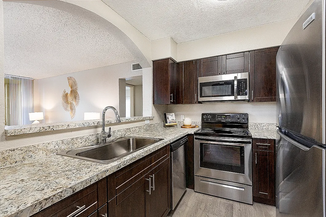 Mosaic Apartments — Photo 4