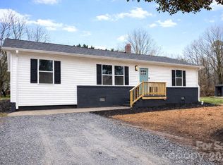 112 Harmony Trl, Gastonia, NC 28056