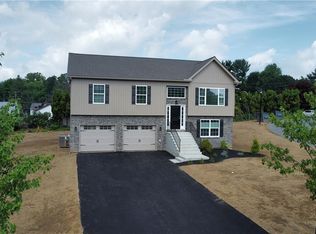 1755 12th St, Bethlehem, PA 18020