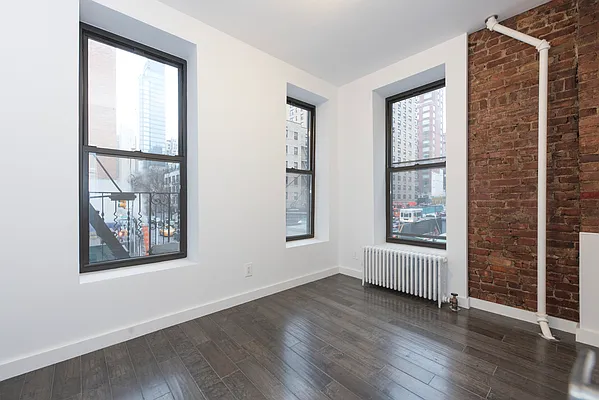 Rented by Bold New York | media 16