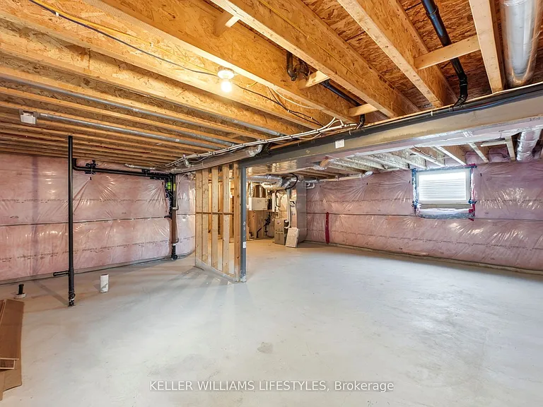140 Crestview Dr — Photo 32