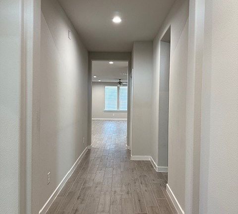 4th image of 2205 Bear Dr