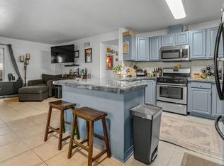 128 Frontier Dr, Oceanside, CA 92054