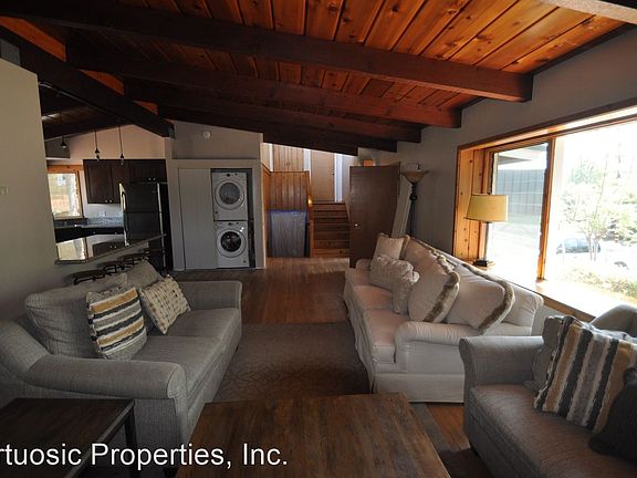 4th image of 4961 Campanile Dr