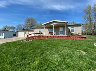 5160 N Burning Bush Rd, Columbia, MO 65202