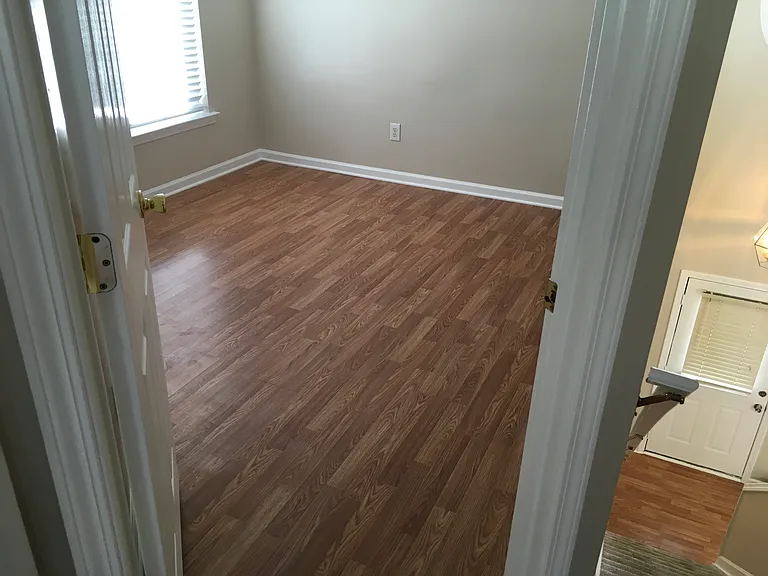 2113 McKenzie Creek Dr — Photo 8