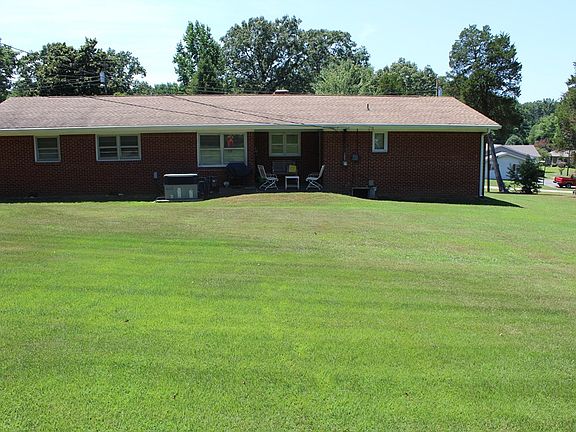 2nd image of 158 Hillview Ave