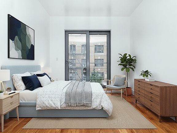 3rd image of 876 Bergen St #5D