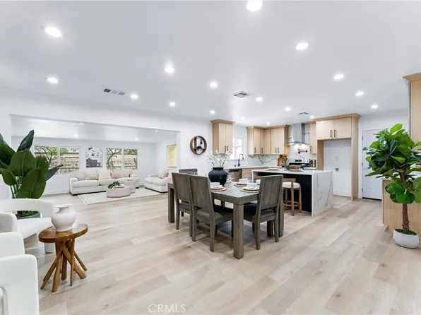 325 S Valley St, Anaheim, CA 92804