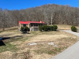 625 White Hollow Ln, Lafayette, TN 37083