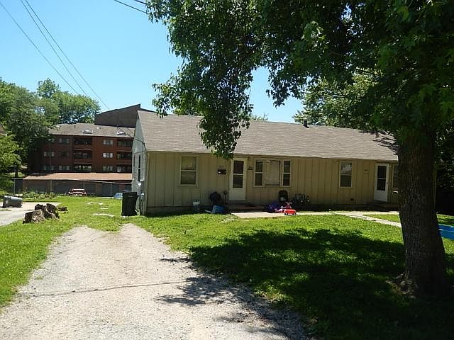 1st image of 1517 W Waldo Ave