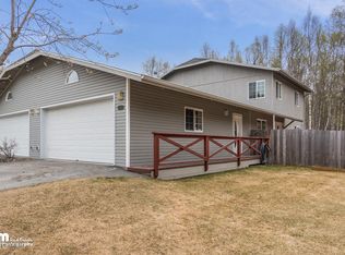 16604 Rivers Edge Ln #1, Eagle River, AK 99577