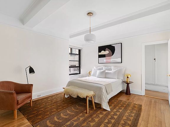 5th image of 7 Park Ave APT 9D