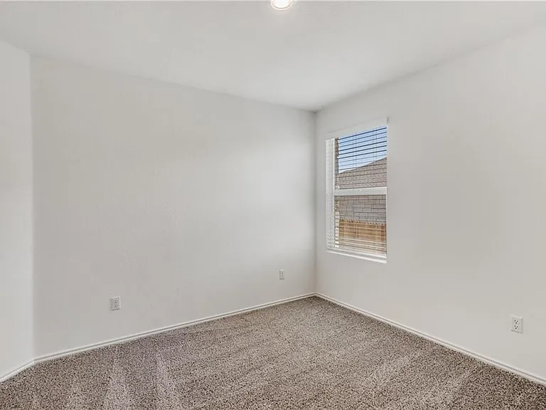 3204 Kenner Dr — Photo 27