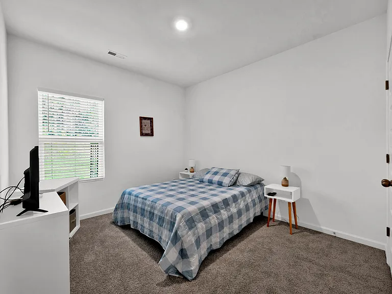 9426 Doss Ferry Ln — Photo 24