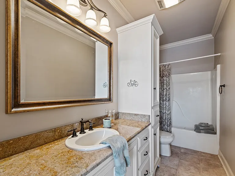 118 W Bayou Pkwy — Photo 12
