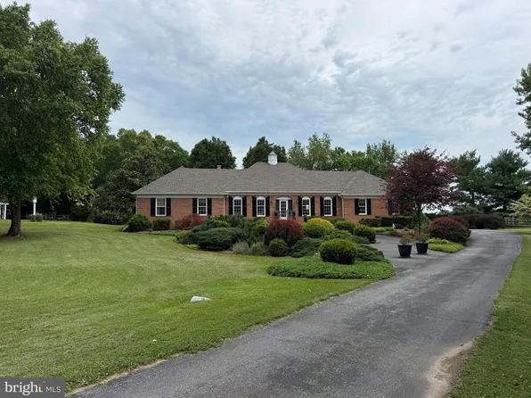 22 Clear Back Rd, Front Royal, VA 22630
